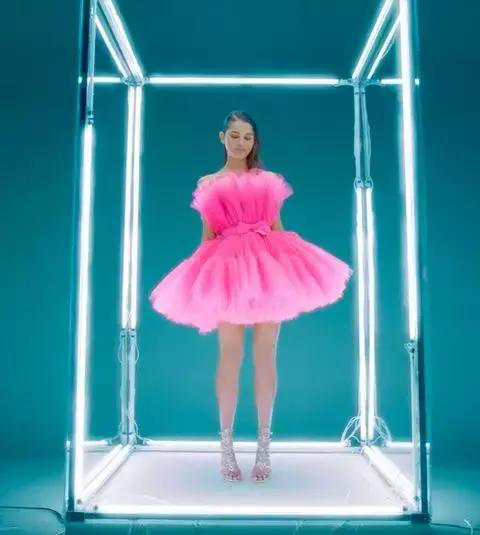 1562823927382327.png blob.png