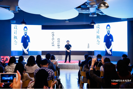 1562835609863670.png blob.png